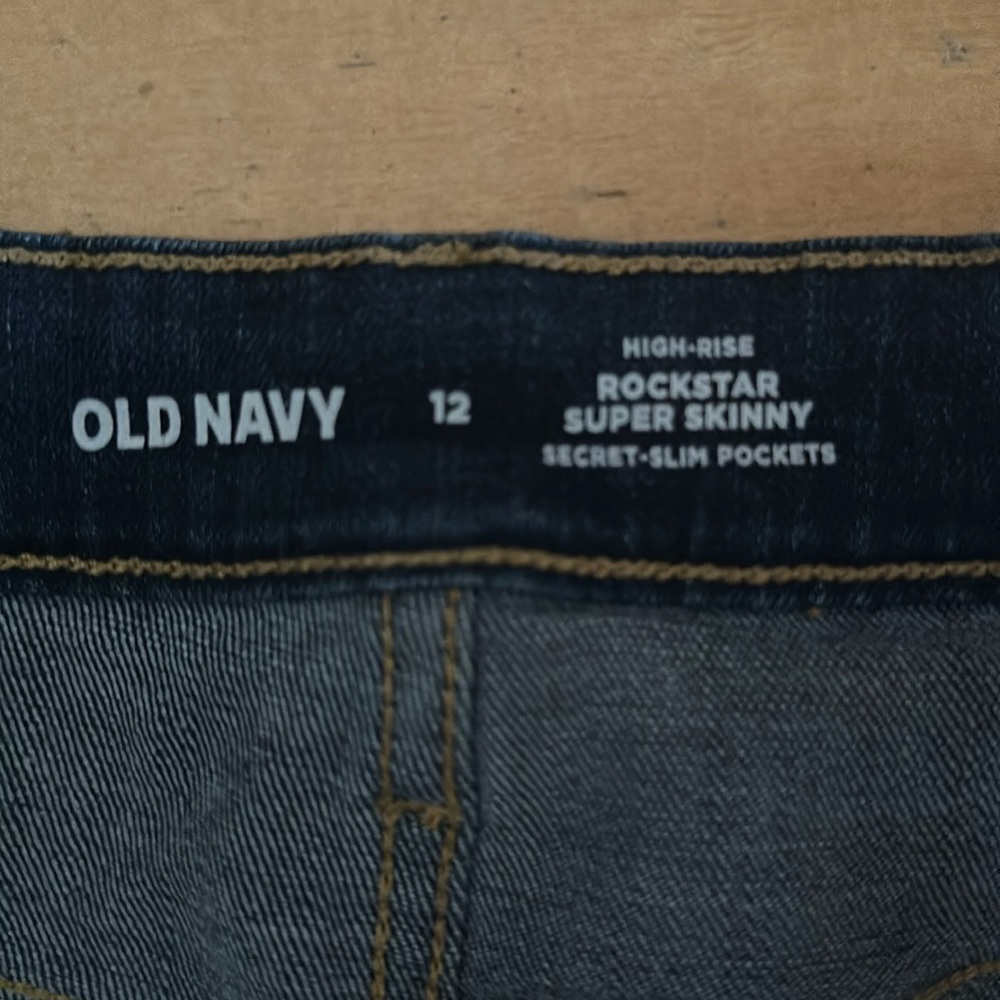 Old Navy High Waisted Super Skinny denim jeans